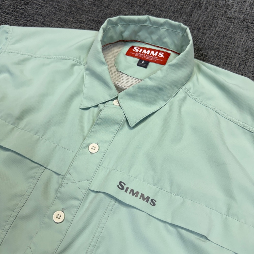 Simms Fishing Shirt Mens Large Green Long Sleeve Button Down Outdoors Vented